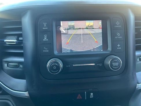 Used 2021 RAM 2500 Big Horn image 10