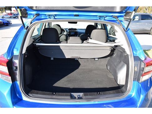 Used 2023 Subaru Impreza 2.0i Premium image 5