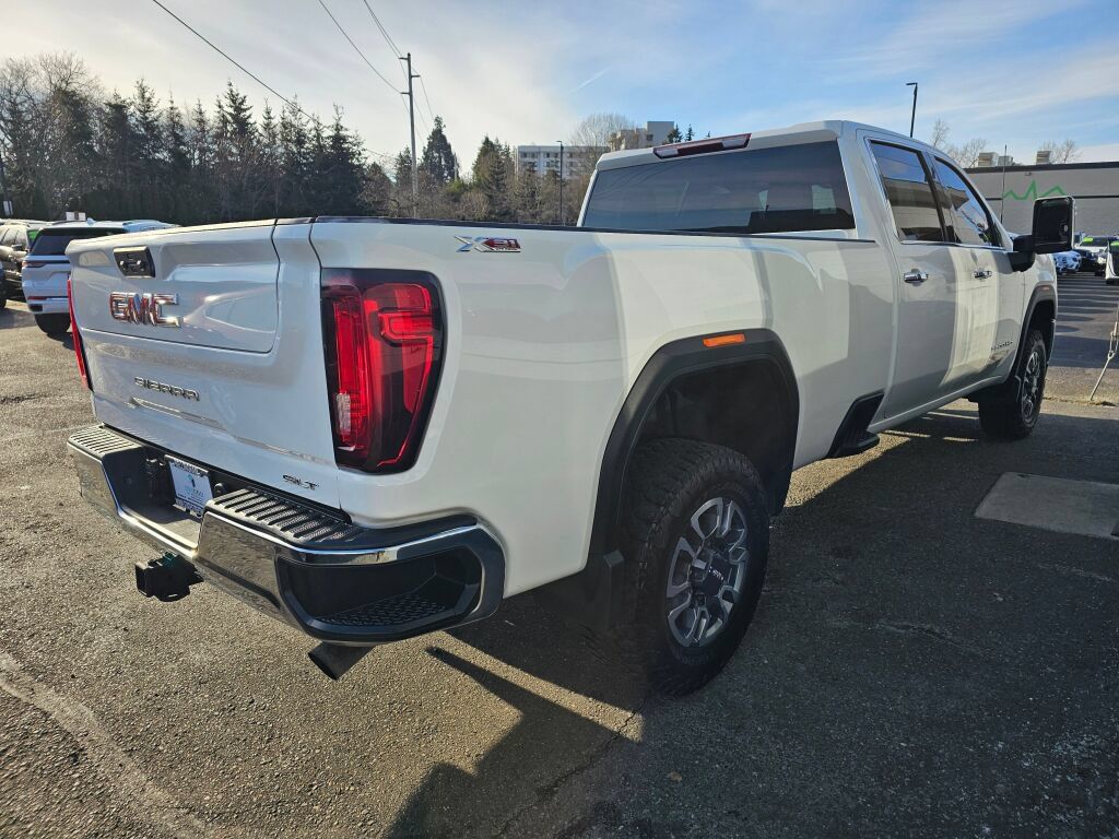 Used 2022 GMC Sierra 3500 SLT w/ X31 Off-Road Package AWD/4WD image 7