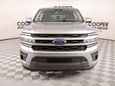 Used 2023 Ford Expedition Max XLT image 10