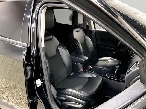 Used 2020 Jeep Compass Altitude image 29