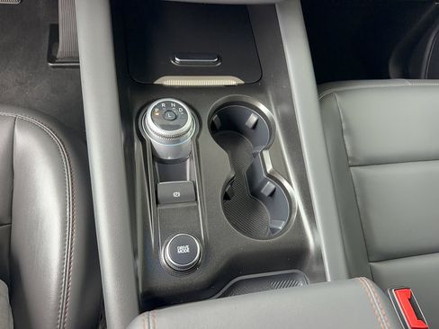 Certified 2025 Ford Explorer Active w/ Active Comfort Package RWD image 23