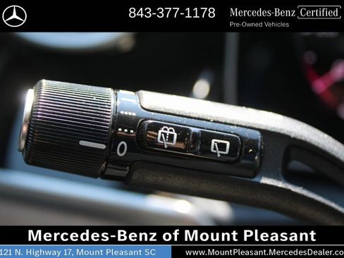 Used 2025 Mercedes-Benz GLC 350e 4MATIC image 30