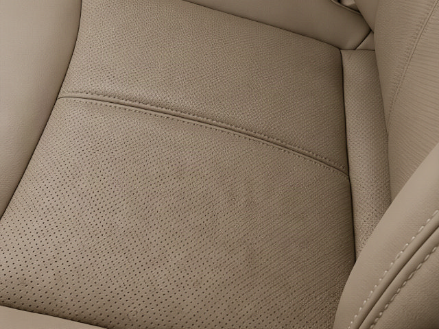 Used 2019 Nissan Pathfinder Platinum FWD image 19