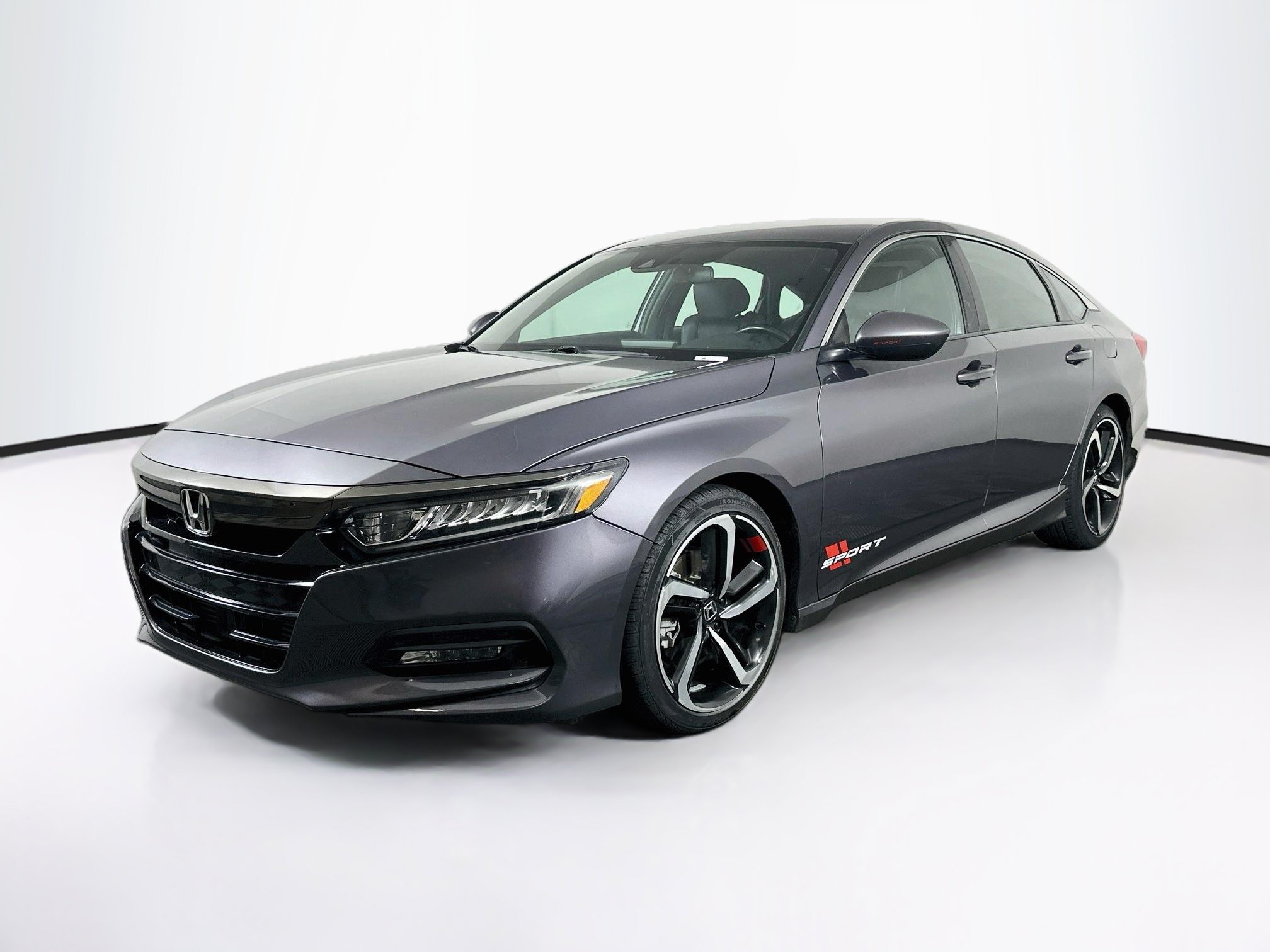 Used 2020 Honda Accord Sport image 3