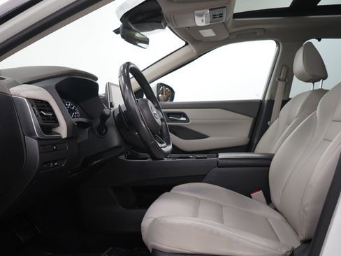Used 2023 Nissan Rogue SV w/ SV Premium B Package AWD/4WD image 25