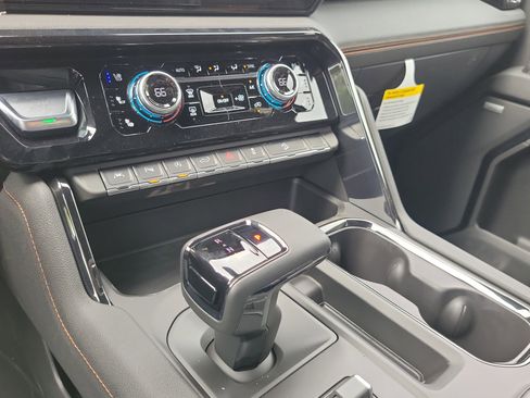 New 2026 GMC Sierra 1500 AT4 w/ AT4 Premium Package image 12