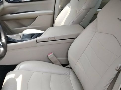 Used 2016 Cadillac CT6 RWD image 7