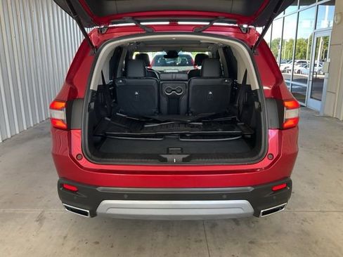 Certified 2025 Honda Pilot Touring image 21
