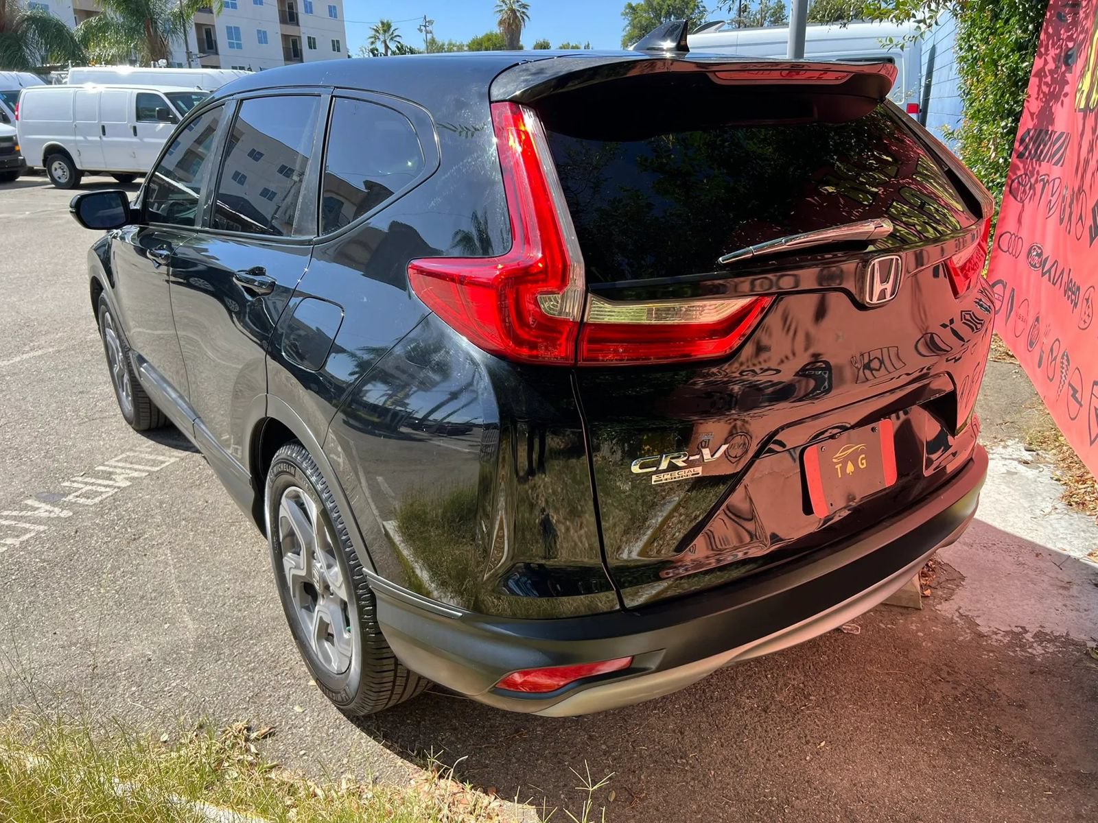 Used 2017 Honda CR-V EX image 5
