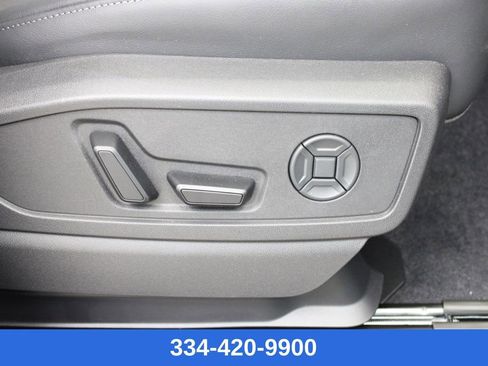 New 2025 Audi Q5 Premium image 21