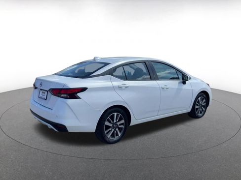 Used 2025 Nissan Versa SV image 14