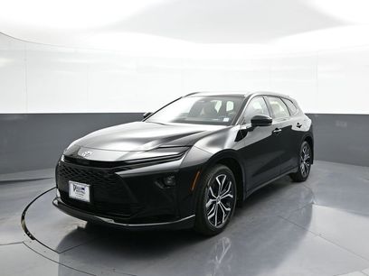 New 2025 Toyota Crown Signia