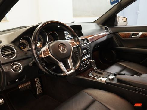 Used 2012 Mercedes-Benz C 300 4MATIC Sedan image 7