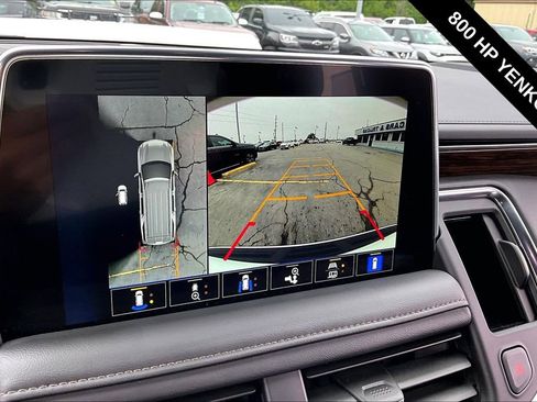 Used 2023 Chevrolet Suburban High Country AWD/4WD image 9
