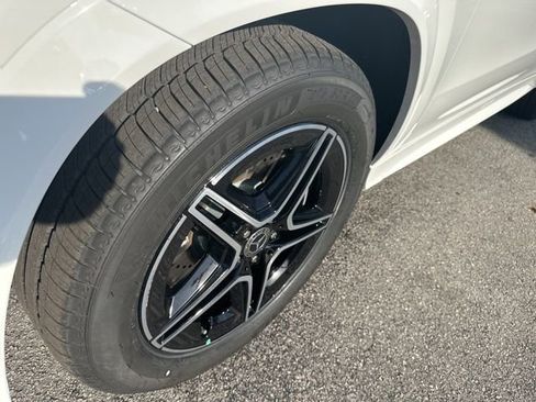 New 2026 Mercedes-Benz GLE 450 4MATIC image 10