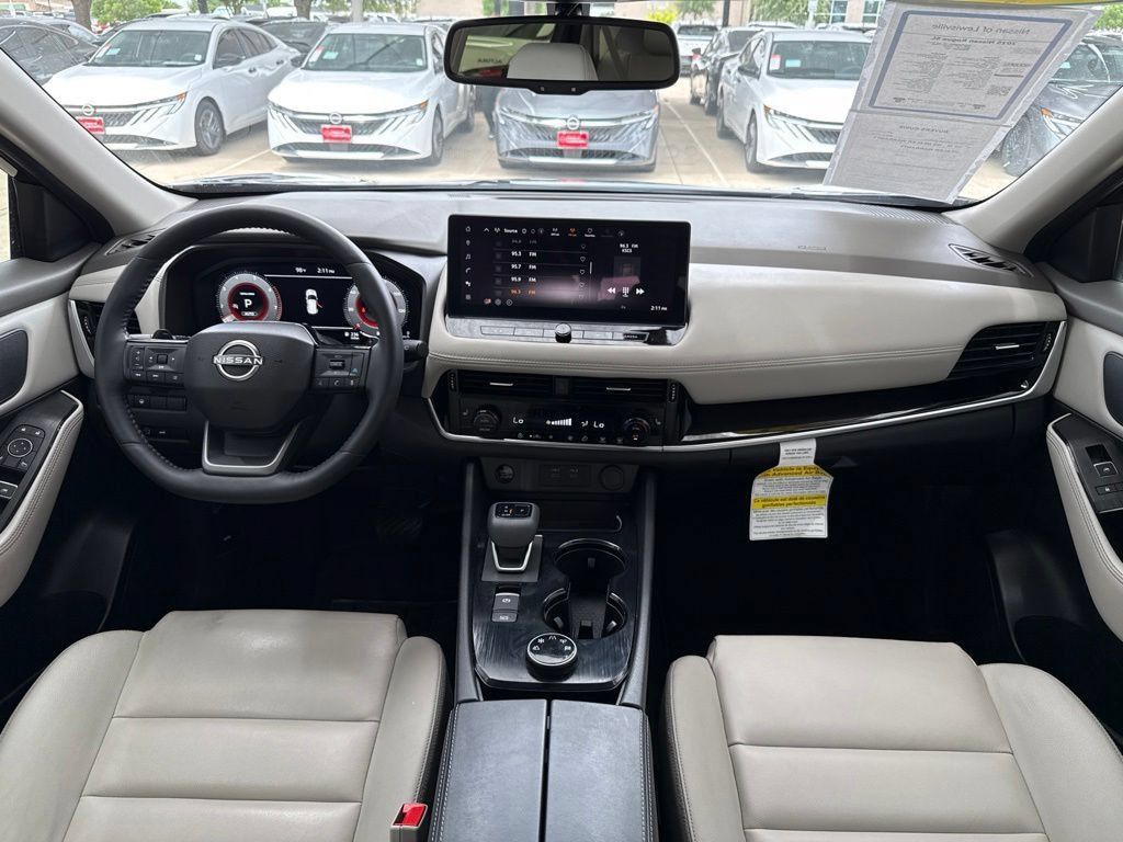 Certified 2025 Nissan Rogue SL AWD/4WD image 25