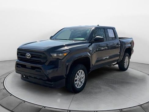 Used 2024 Toyota Tacoma SR image 7
