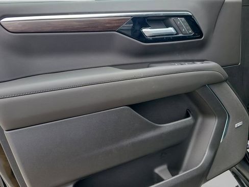 New 2026 Chevrolet Tahoe LT RWD image 15