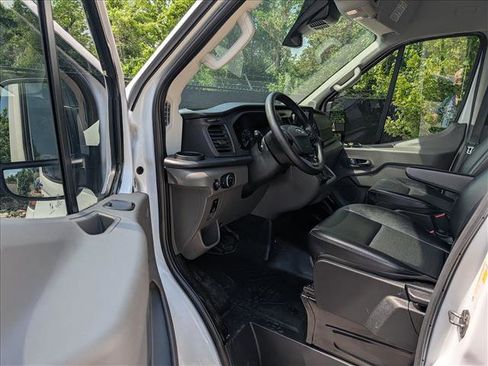 Used 2024 Ford Transit 250 148 Medium Roof RWD image 19