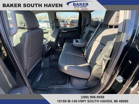 New 2026 GMC Sierra 1500 SLT w/ SLT Premium Package image 15