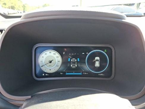 Certified 2023 Hyundai Kona Limited w/ Cargo Package image 19