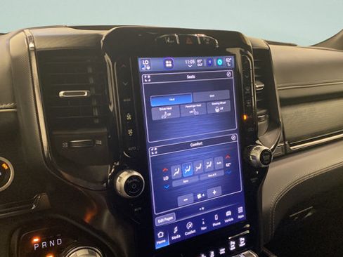 Used 2024 RAM 1500 Limited AWD/4WD image 18