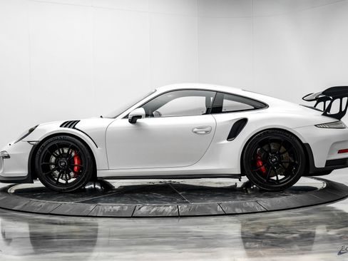 Used 2016 Porsche 911 GT3 RS RWD image 8