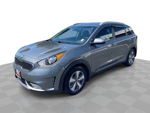 Used 2018 Kia Niro LX FWD image 1