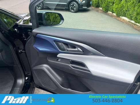 Used 2024 Chevrolet Equinox EV LT FWD image 46
