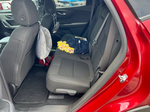 Used 2019 Chevrolet Blazer LT FWD image 4