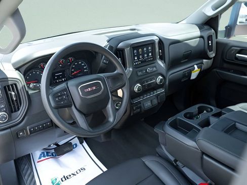 Used 2026 GMC Sierra 2500 Pro AWD/4WD image 15