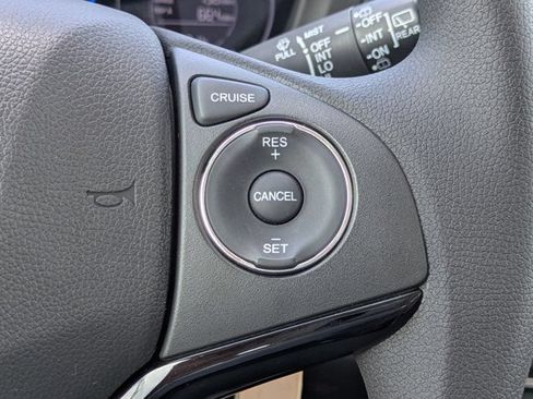Used 2016 Honda HR-V LX image 23