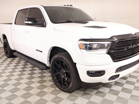 Used 2022 RAM 1500 Laramie AWD/4WD image 1