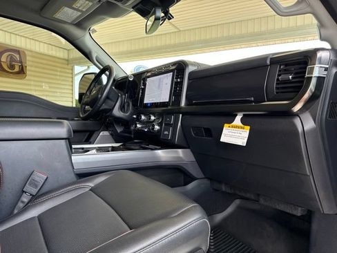 Used 2024 Ford F250 Lariat w/ Tremor Off-Road Package AWD/4WD image 27