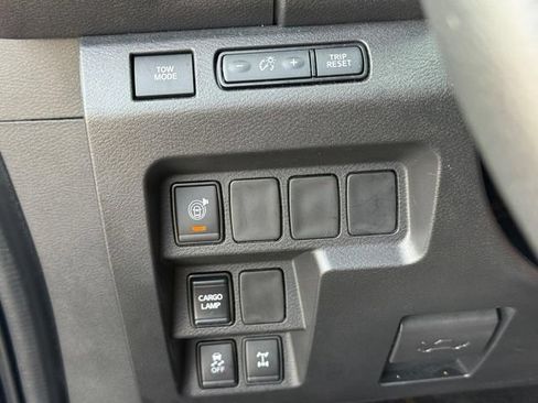 Used 2026 Nissan Frontier PRO-4X AWD/4WD image 28