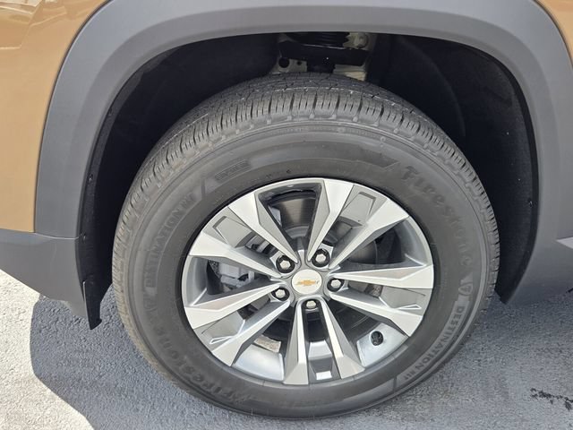 New 2027 Chevrolet Equinox LT w/ Convenience Package II FWD image 5