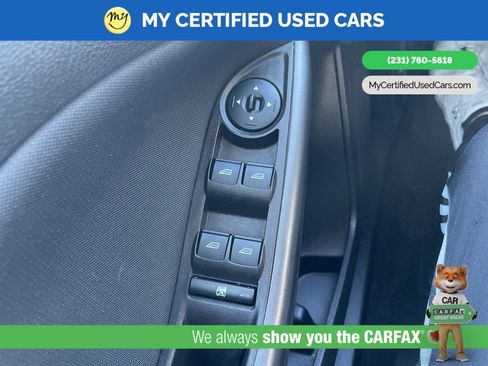 Used 2018 Ford Focus SEL image 21