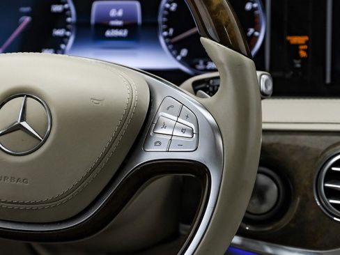 Used 2017 Mercedes-Benz S 550 4MATIC PREMIUM PKG WARMTH & CO image 19