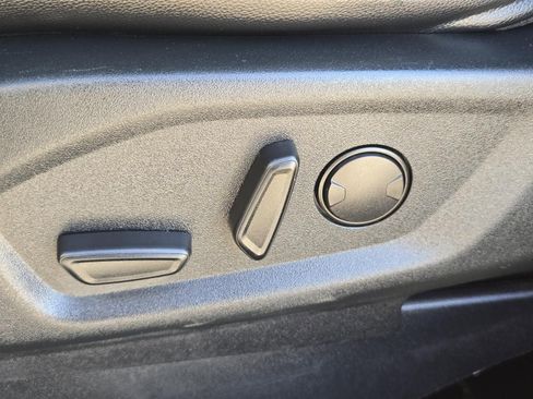 Used 2019 Ford Explorer Limited w/ Class III Trailer Tow Package image 25