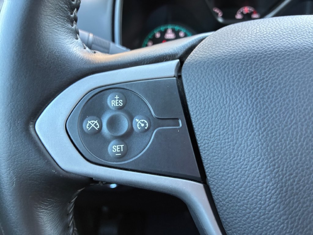 Used 2022 Chevrolet Colorado LT w/ LT Convenience Package AWD/4WD image 21