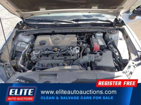 Used 2021 Toyota Camry SE image 20