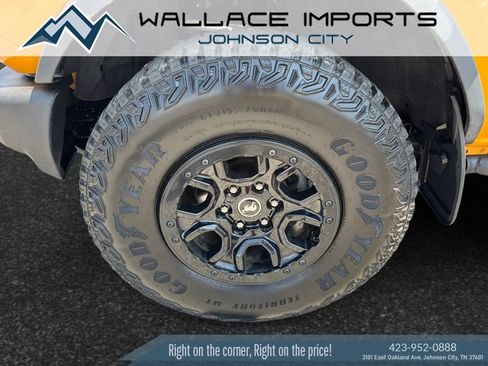 Used 2022 Ford Bronco Wildtrak AWD/4WD image 9