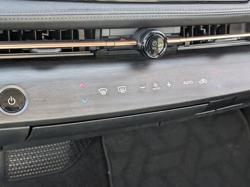 Certified 2024 Nissan Ariya AWD image 23