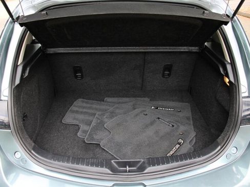 Used 2012 MAZDA MAZDA3 i Touring image 16