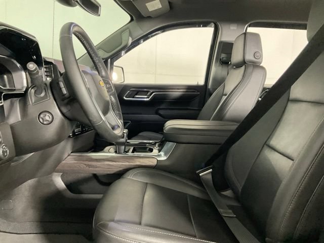 Used 2023 Chevrolet Silverado 1500 LTZ AWD/4WD image 26