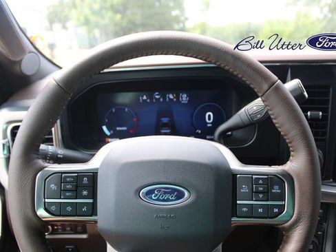 New 2025 Ford F350 King Ranch w/ FX4 Off-Road Package image 16