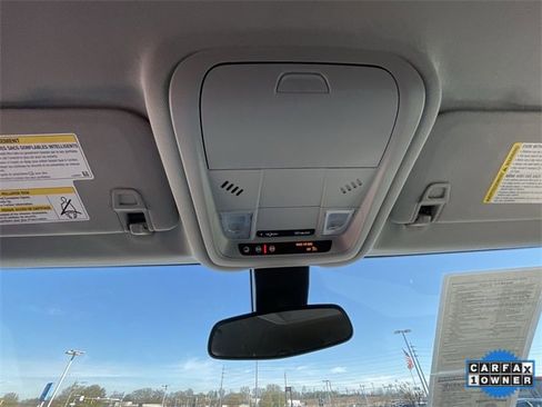 Used 2020 Chevrolet Equinox LT image 26