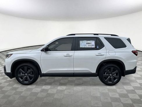 New 2026 Honda Pilot Sport image 5