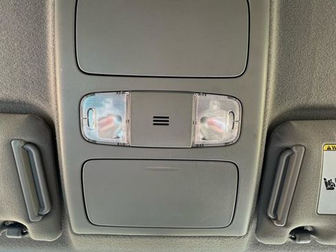 Used 2012 Toyota Tacoma 4x4 Double Cab w/ SR5 Pkg image 37